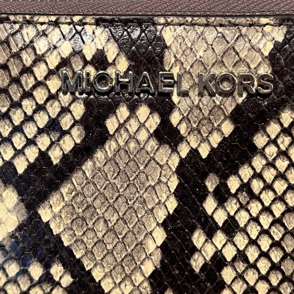 Michael Kors Snake Print Wallet - Picture 2 of 4